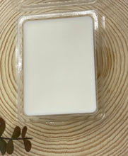 Load image into Gallery viewer, Soy Scented Wax Melts