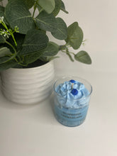 Load image into Gallery viewer, The best dessert Soy Wax Candle Blueberry Cheesecake
